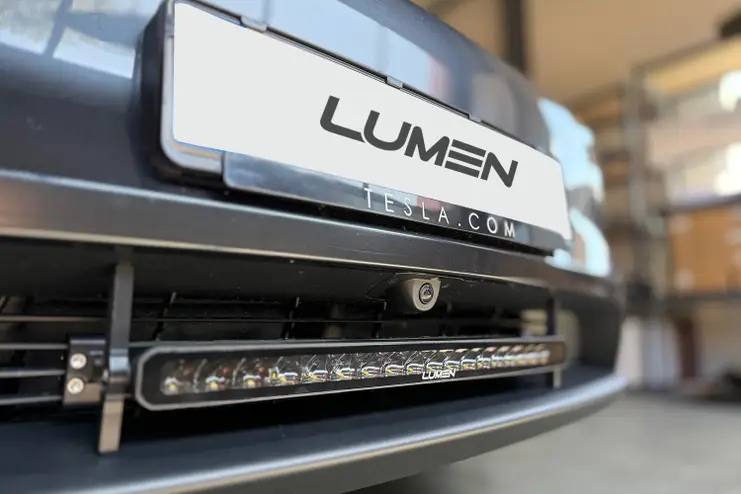 Lumen Kit griglia Tesla Model Y Juniper | Lumen Performance CS20 - 2