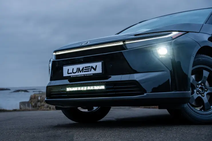 Lumen Zestaw do grilla Toyota Bz4X 2026+facelift | Lumen Helios Performance CS20 - 5