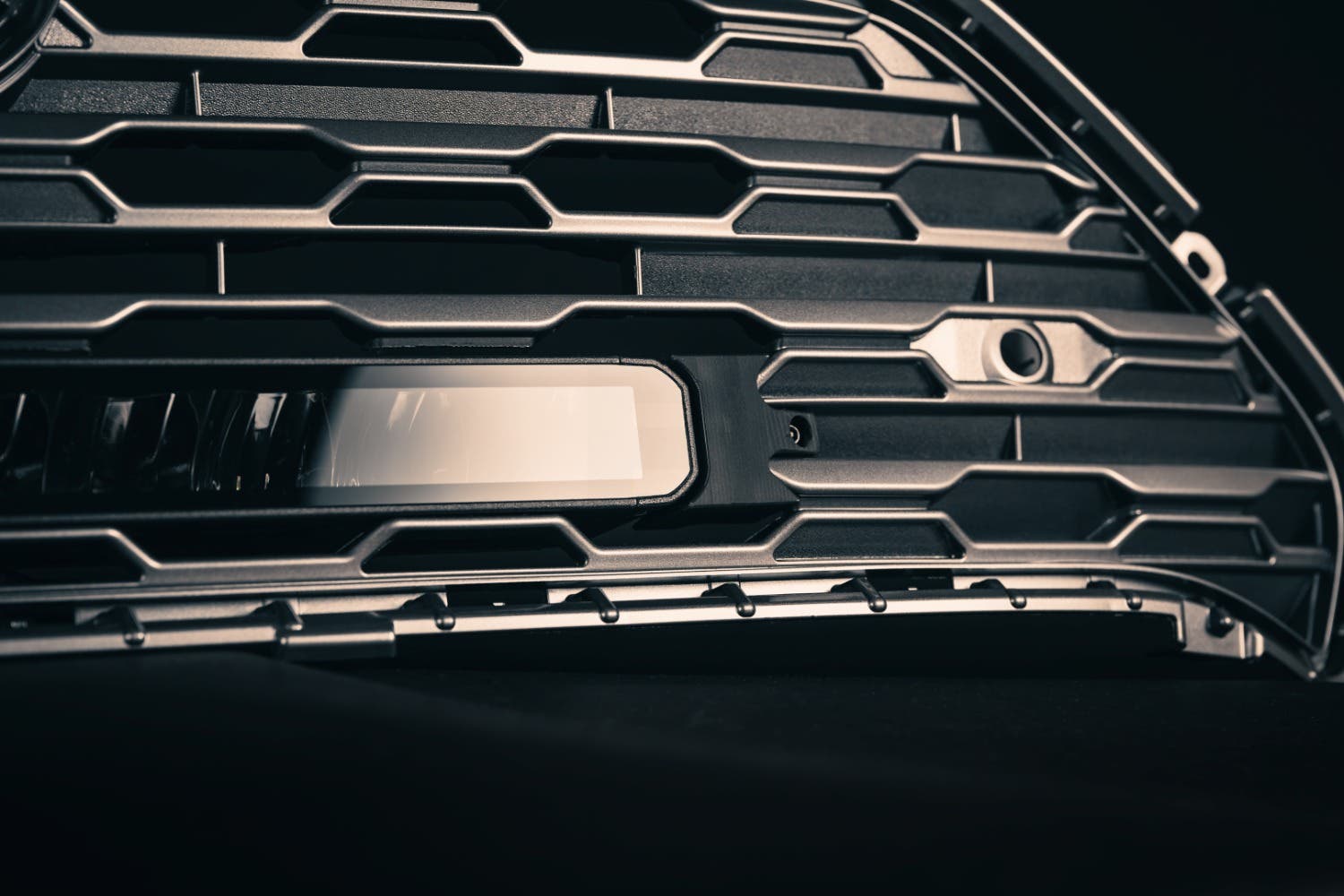 Lumen Kit griglia Toyota RAV4 2019+ Hybrid | Lumen Helios Performance S20 - 4