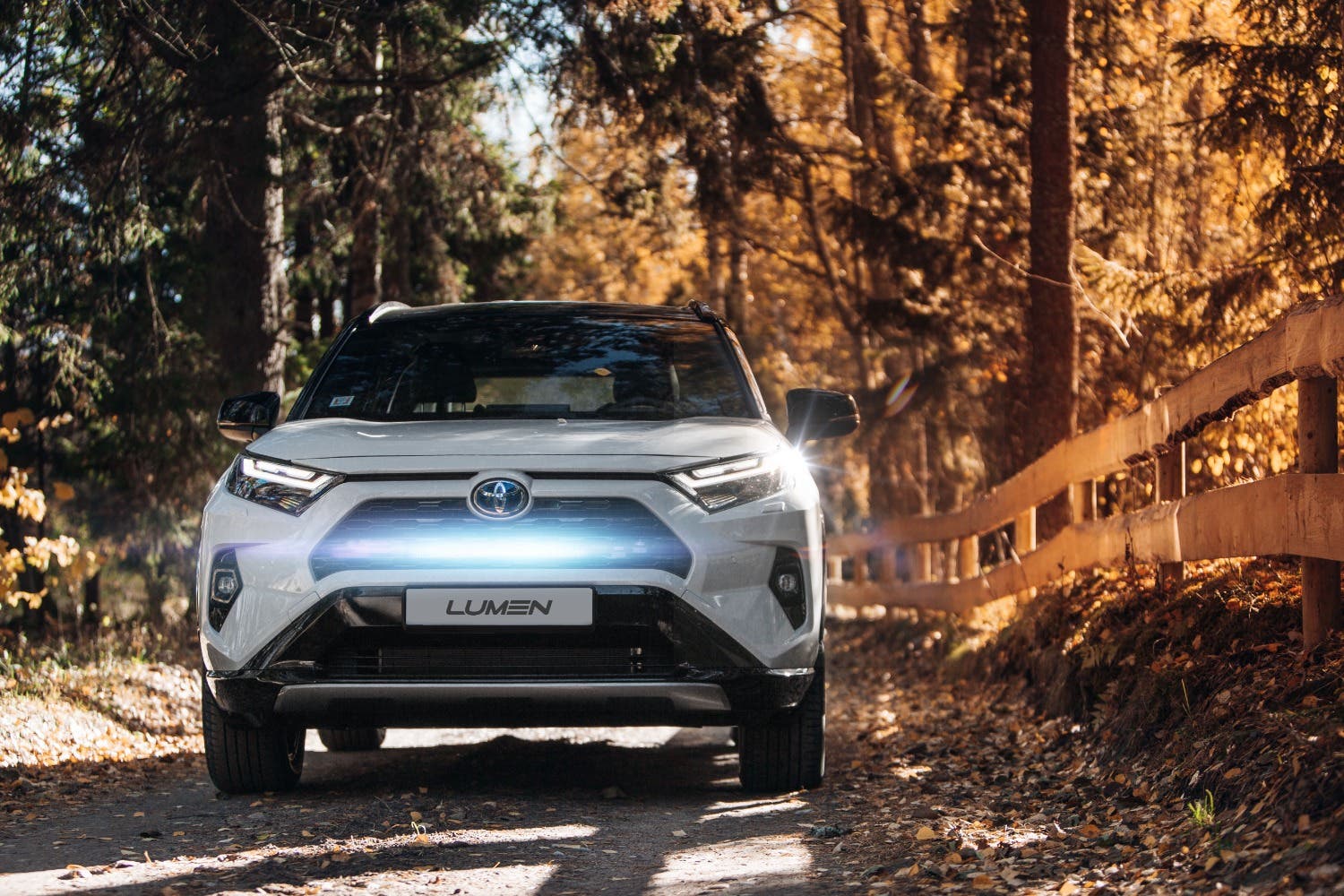 Lumen Kit griglia Toyota RAV4 2019+ Hybrid | Lumen Helios Performance S20