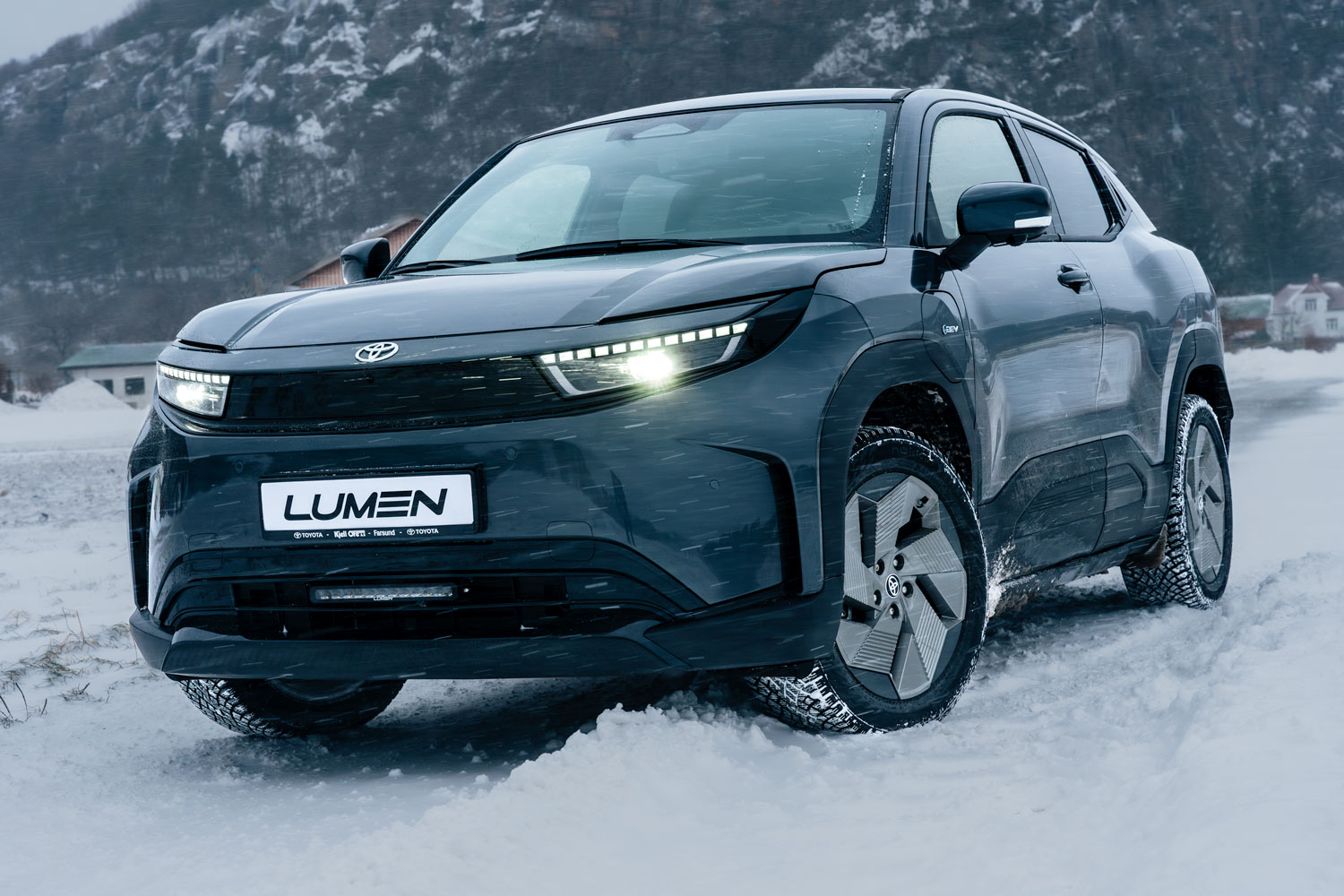 Lumen Grill Kit Toyota Urban Cruiser 2025+ | Lumen Helios S15 Performance