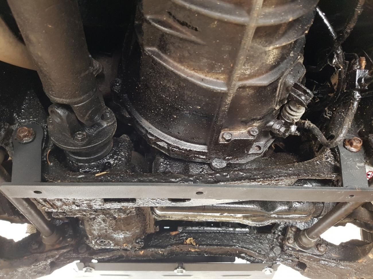 Skid plate Steel Engine+ | Nissan Terrano II (1992-2007) - 7