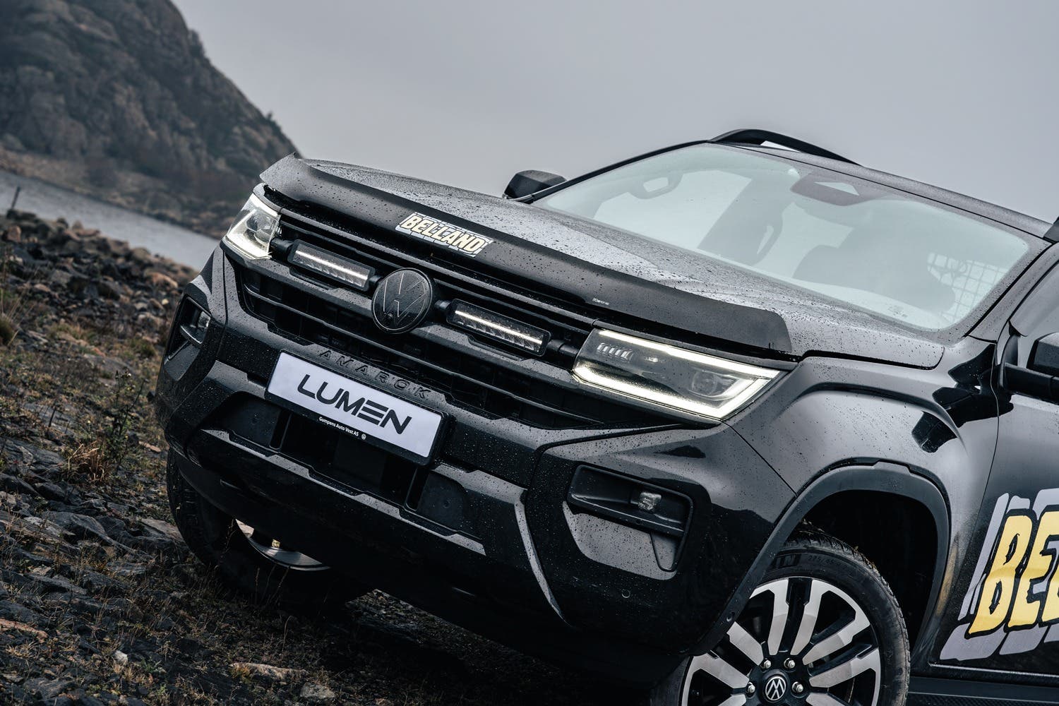 Lumen Grillkit VW Amarok 2023+ | Lumen Helios DX10 x 2 - 5