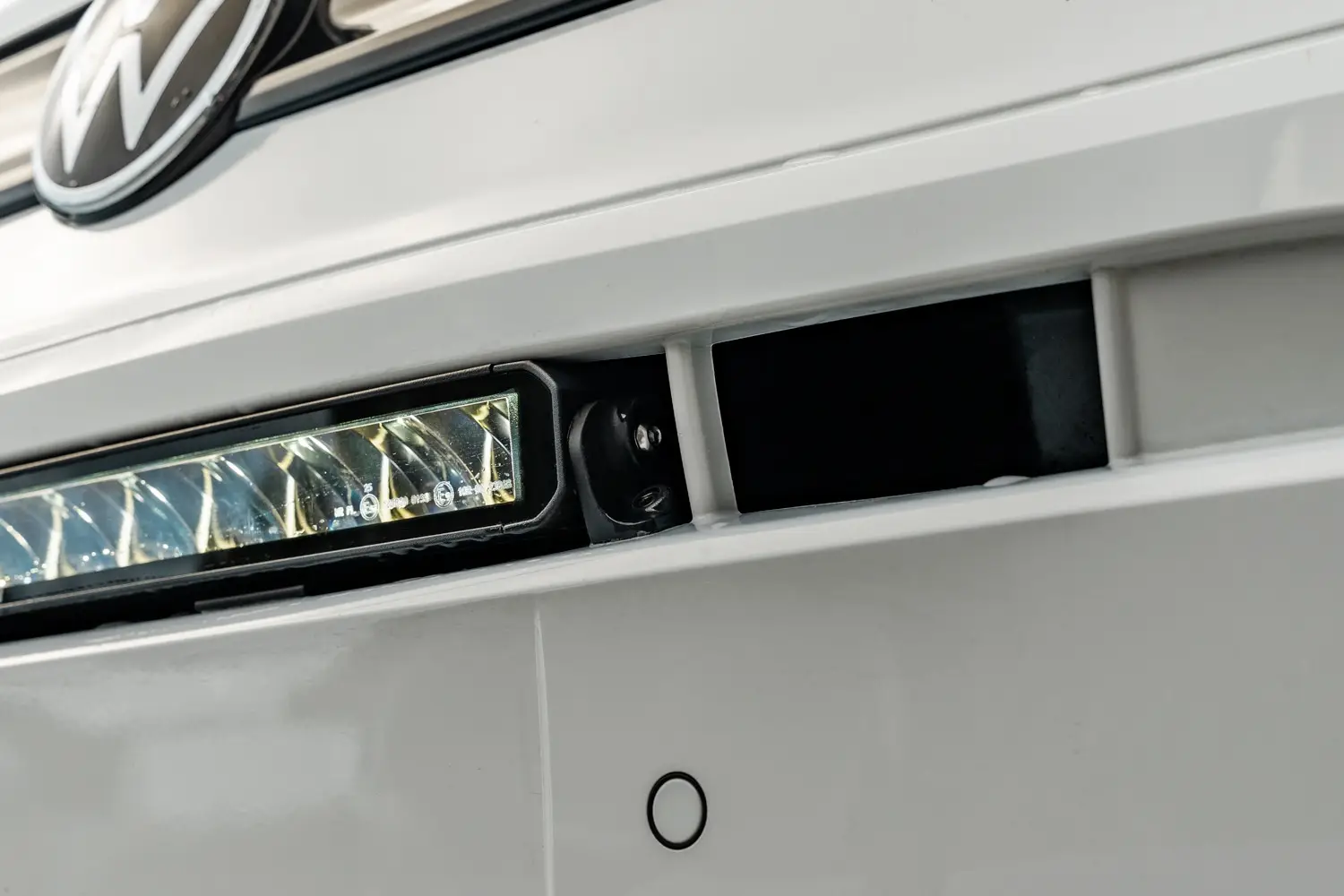 Lumen Grillkit VW Caddy 2020+ | Lumen Helios Performance CS20 - 2