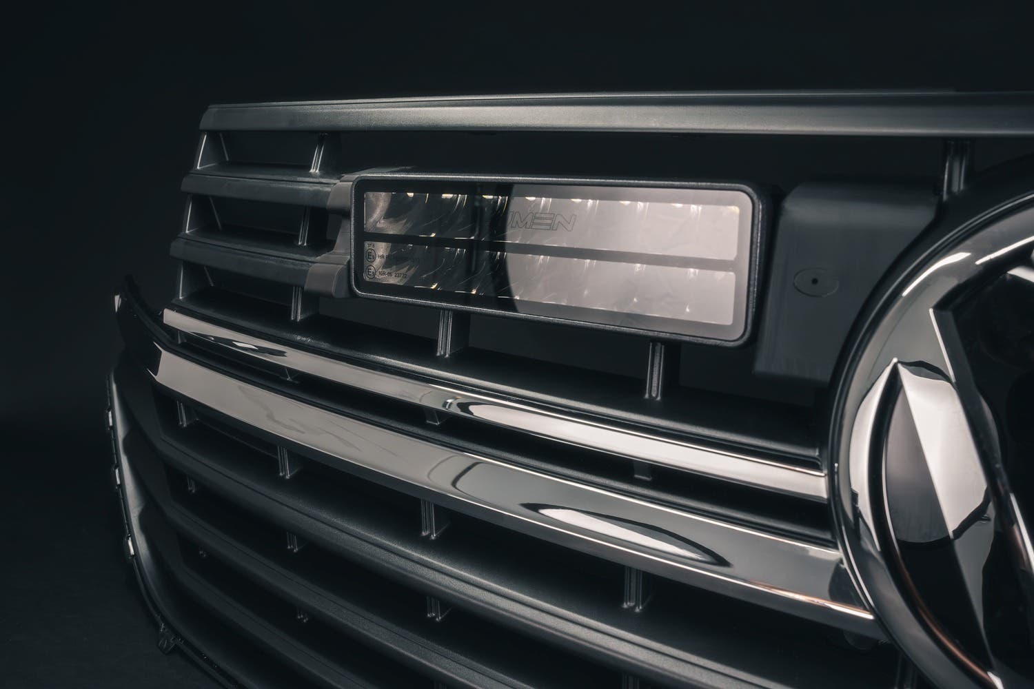 Lumen Grillkit VW T6.1 | Lumen Helios SQ16 x 2 - 4
