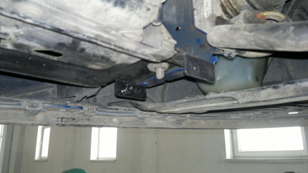 Pohjapanssari Teräs Engine+ | Peugeot 307 (2001-2008) - 12