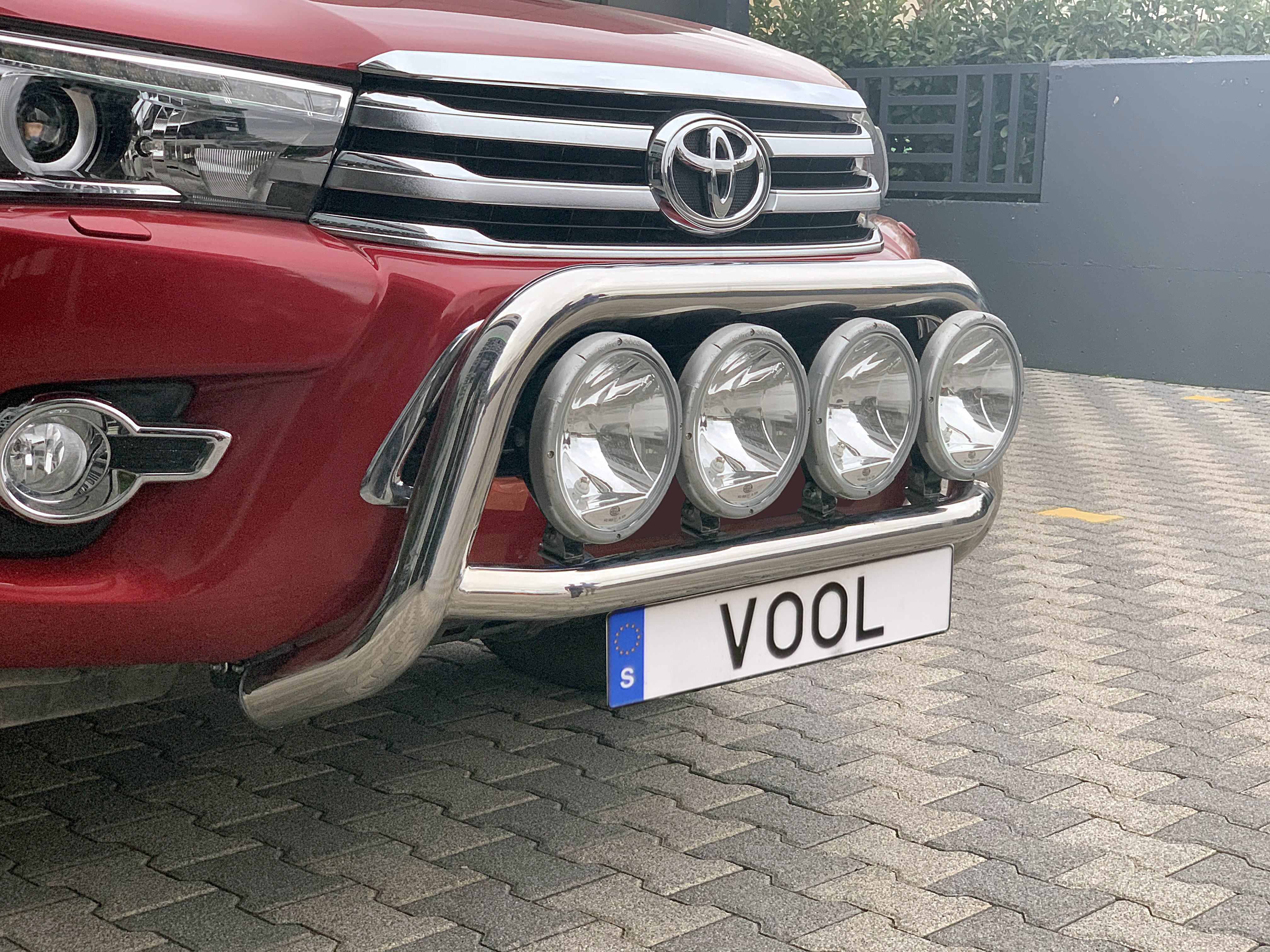 STOR QUADRO 76MM Frontbøyle - Toyota Hilux 2016-2018 - 3