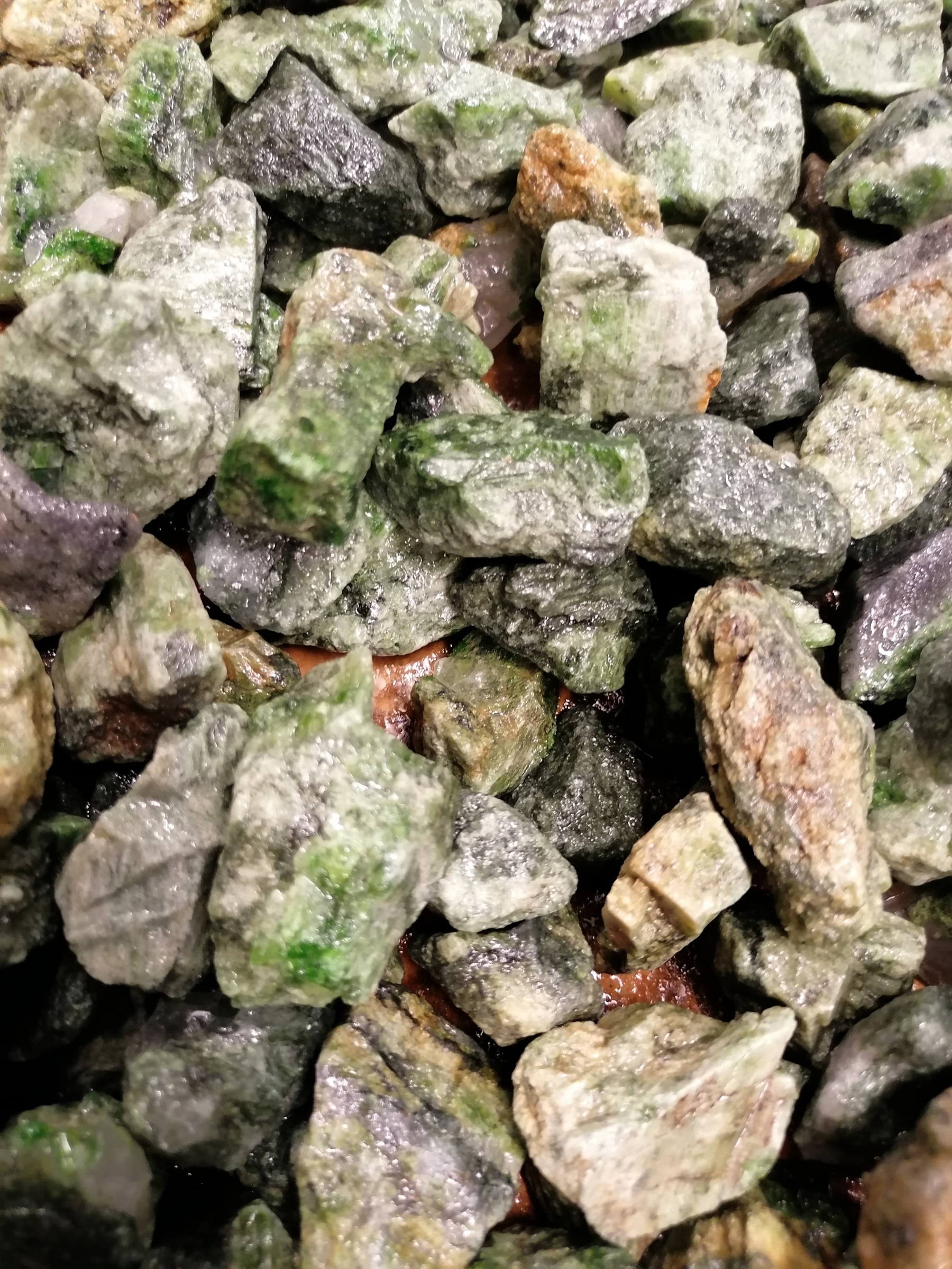 Diopsid, Råsten  - 500gram påse