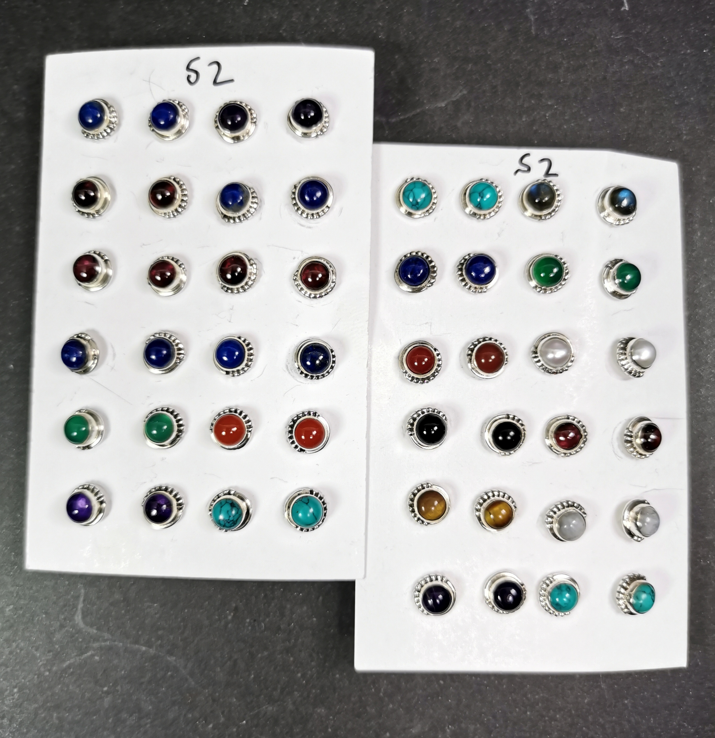 Stiftörhängen av sterling silver med Ädelstenar - S2