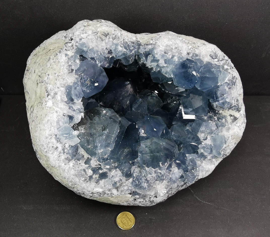 Celestin/Celestit Grotta  - AA kvalitet   - 11.5kilo - 3