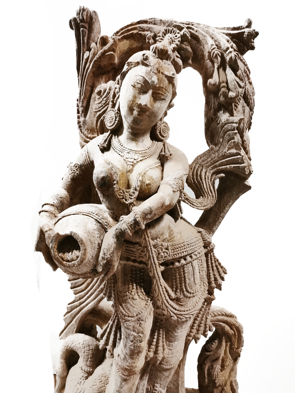 Temple Staty - Devadasi i khondalit - 3