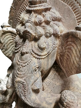 Temple Staty - Ganesha i khondalit.