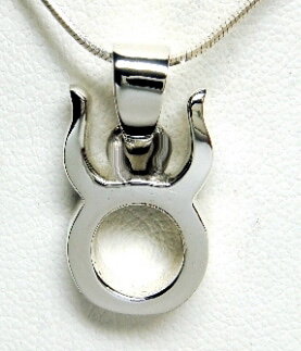 Stjärntecken Hänge i Silver -  Oxen