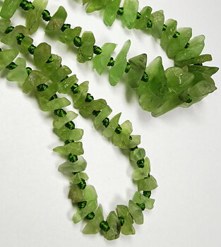 Rå Peridot / Krysolit Halsband