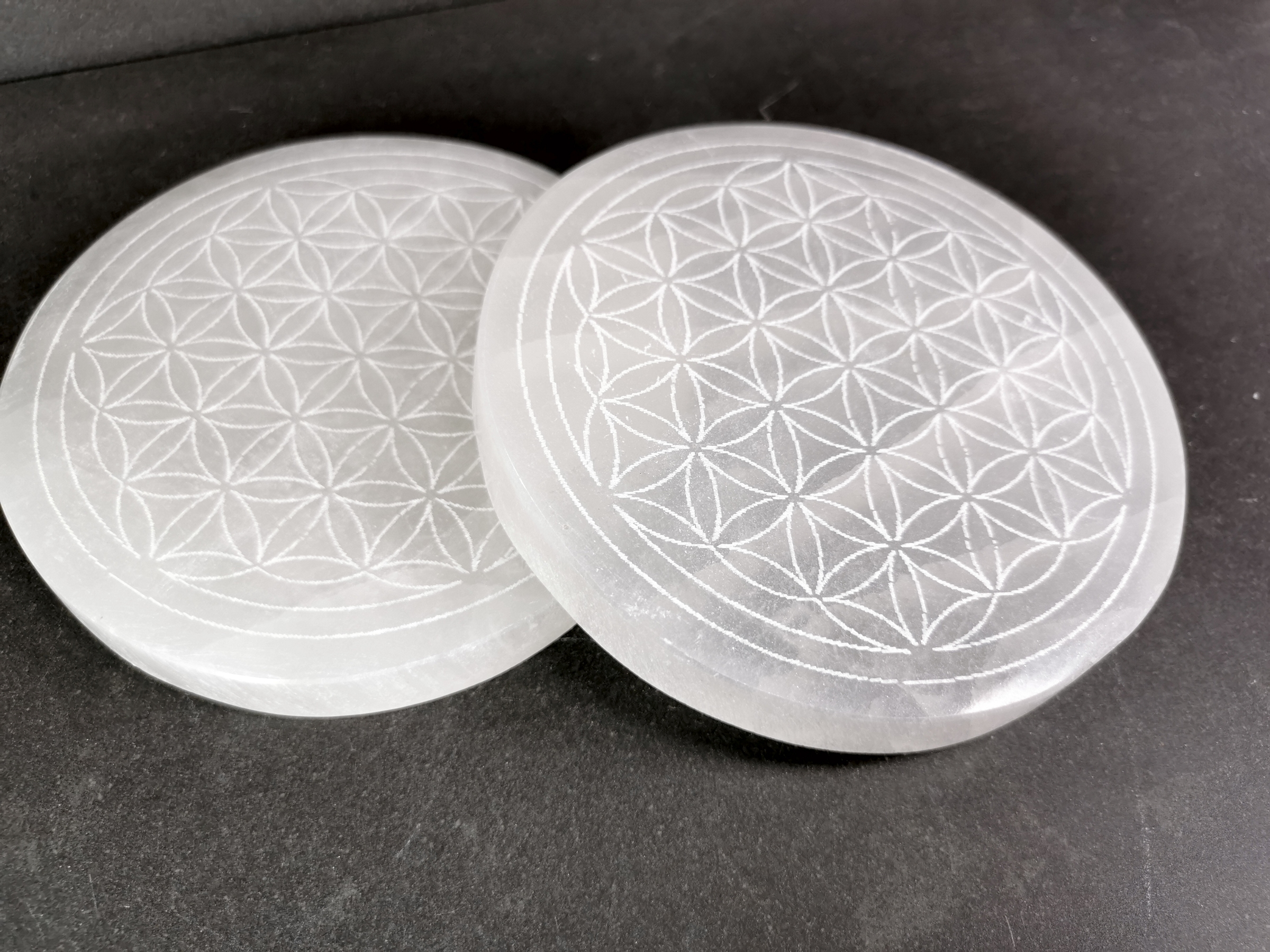 Livets blomma Selenit laddningsplatta  (Selenite Charging Plate) - Rund ca 12cm  - 3