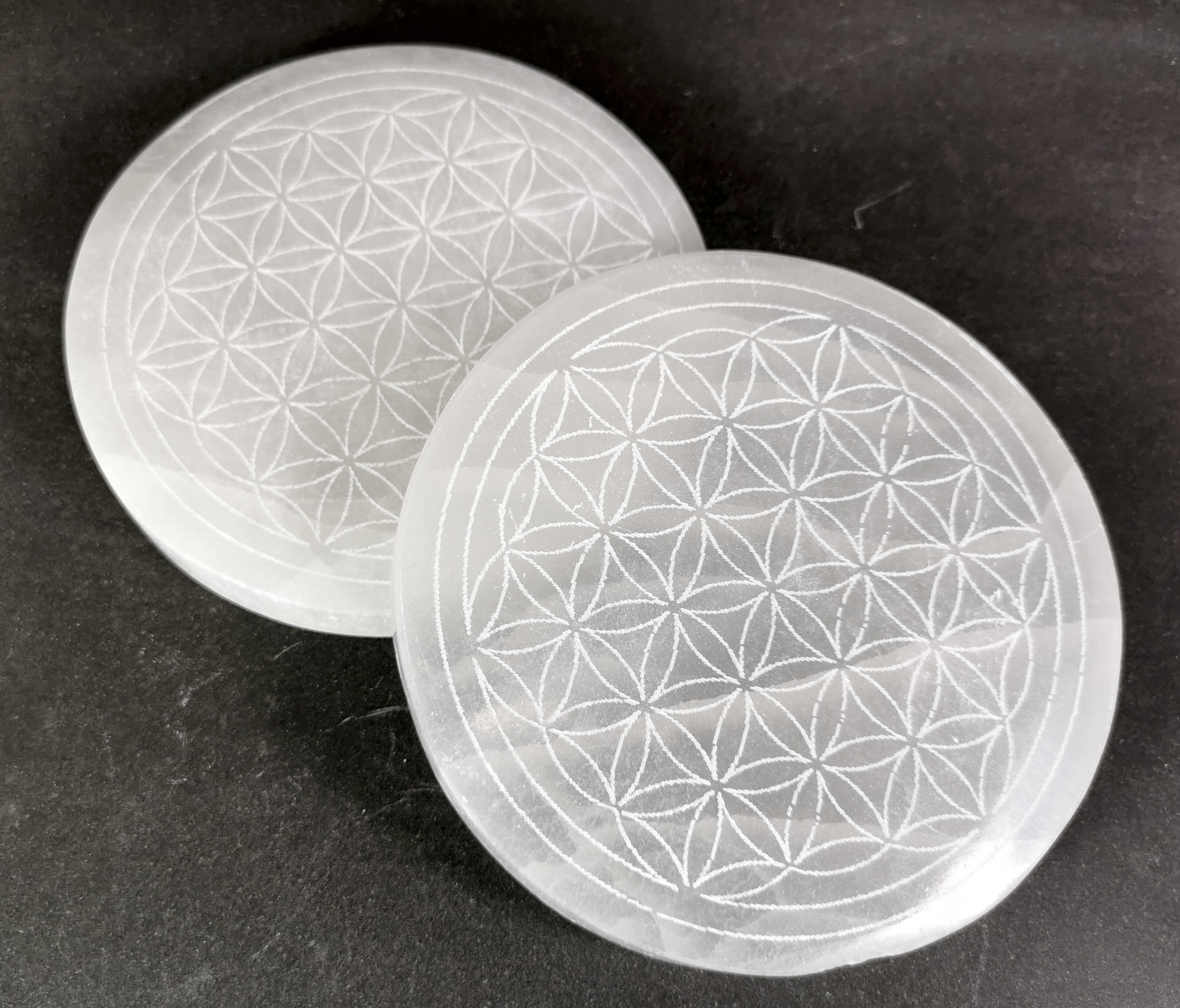 Livets blomma Selenit laddningsplatta  (Selenite Charging Plate) - Rund ca 12cm 