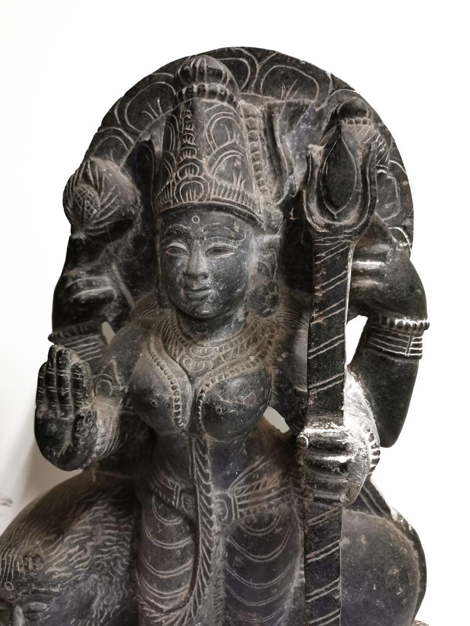 Temple Staty - Vishnu i Serpentin  - 2
