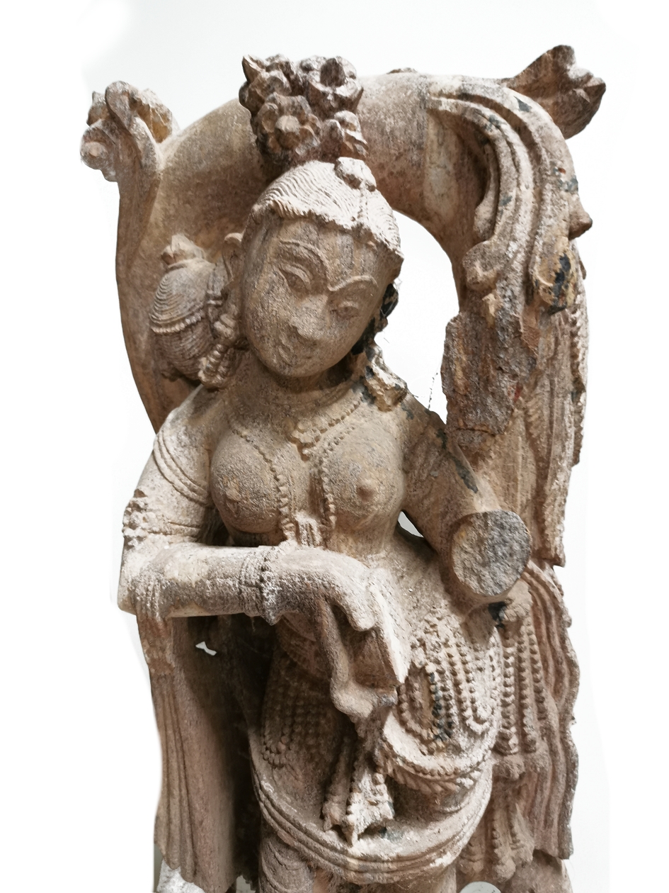 Temple Staty - Durga i khondalit. - The Goddess Durga: The Mother of the Hindu Universe
