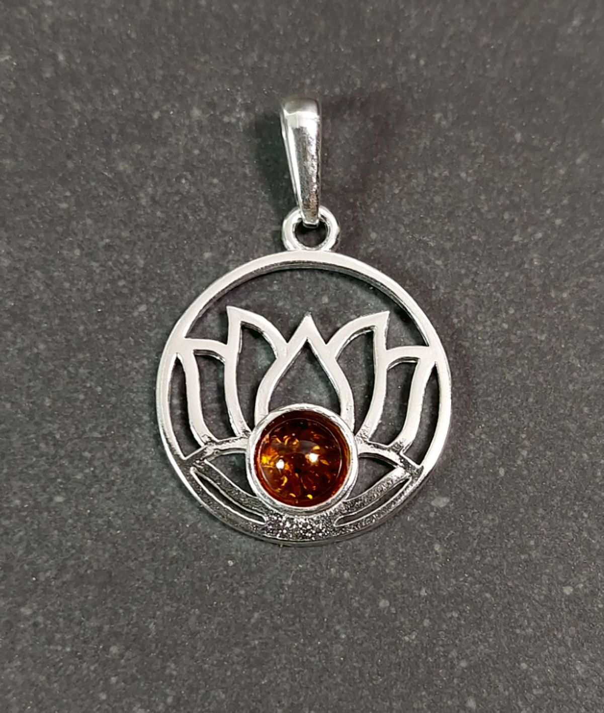 Silverhänge Lotus med Bärnsten