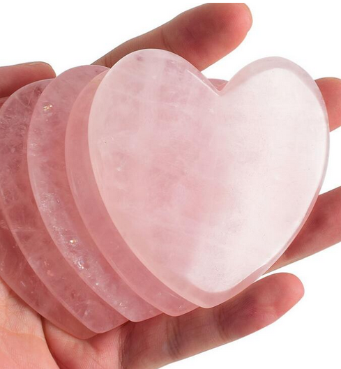 hjärtformad Guasha massageverktyg i rosenkvarts