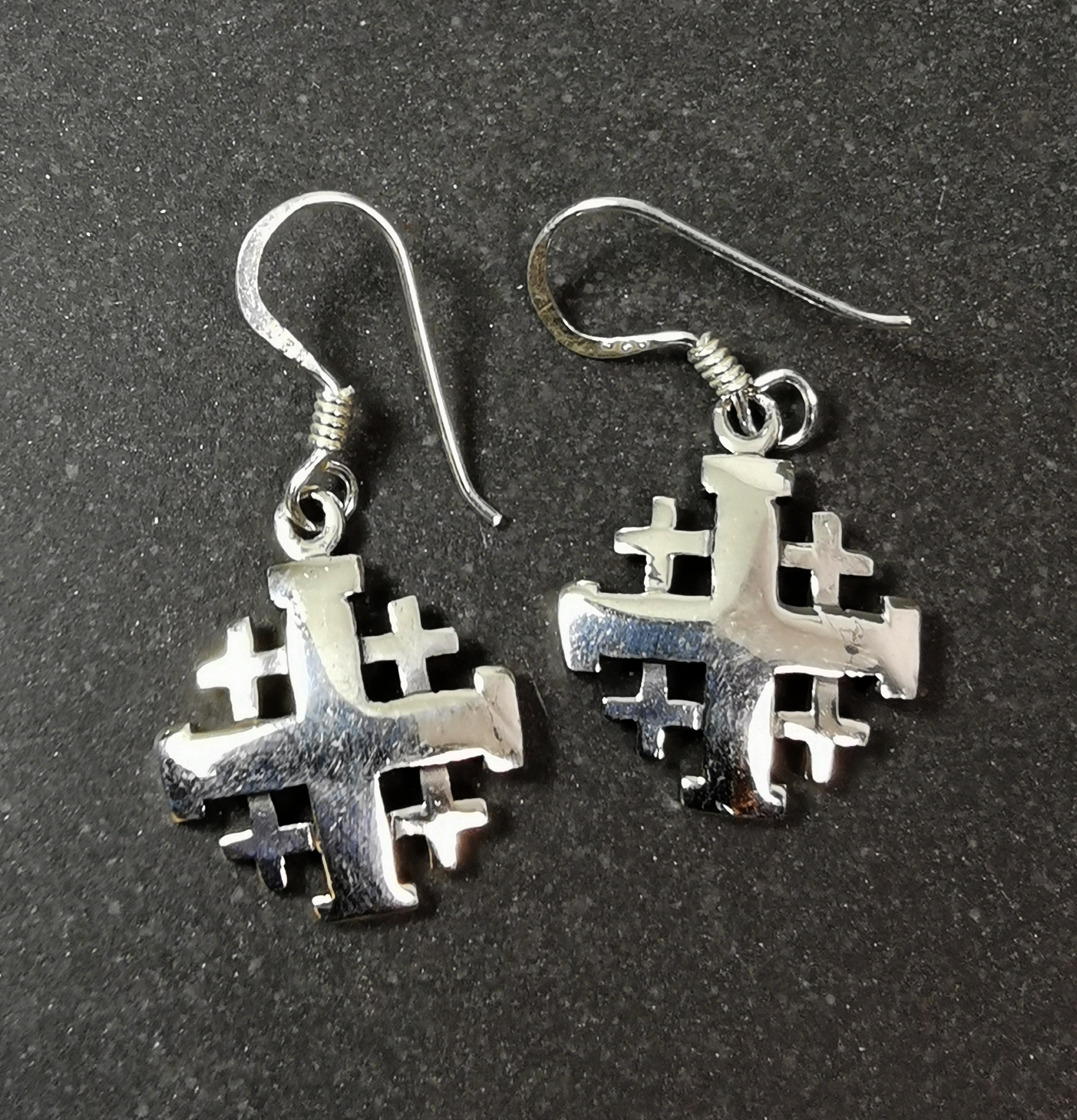 Templar Kors örhängen i silver  