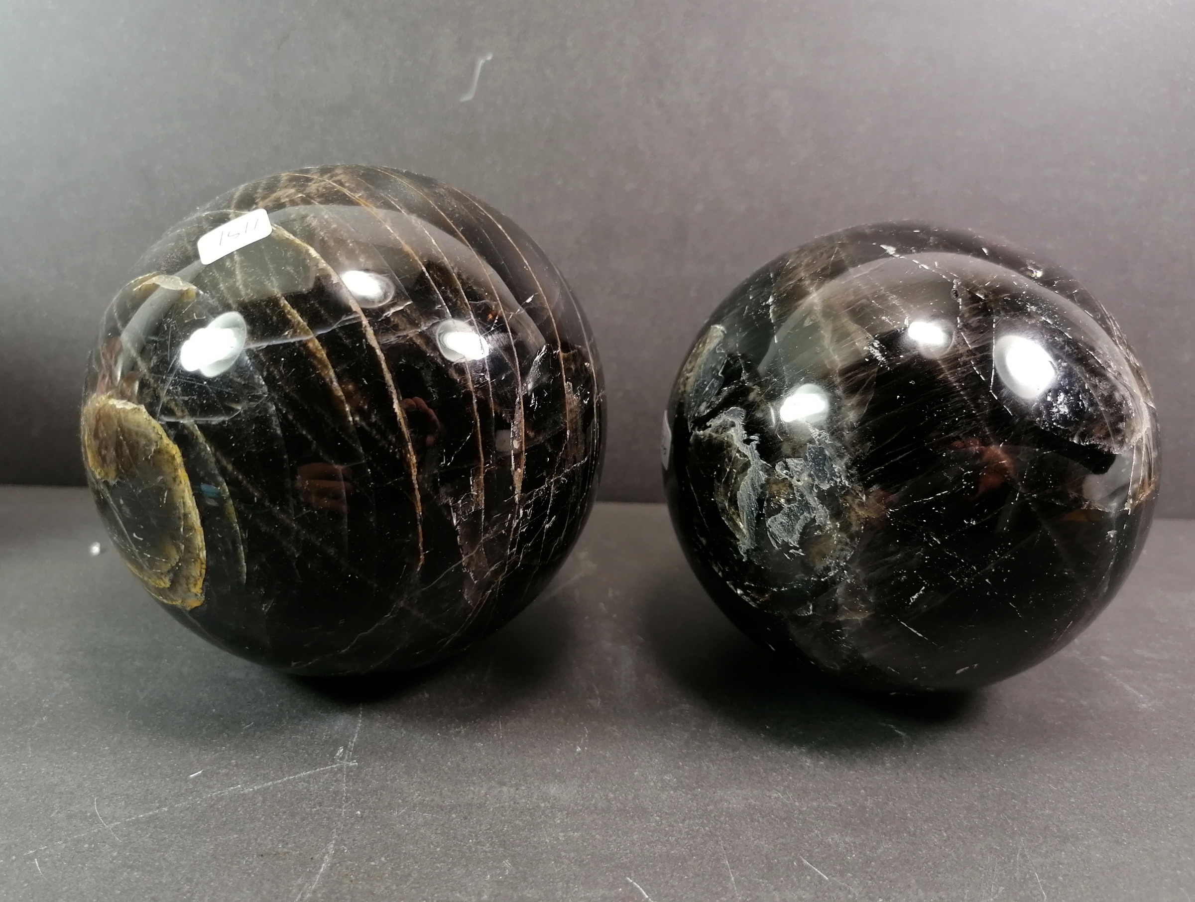 Rökkvarts Klot  (Morion quartz)