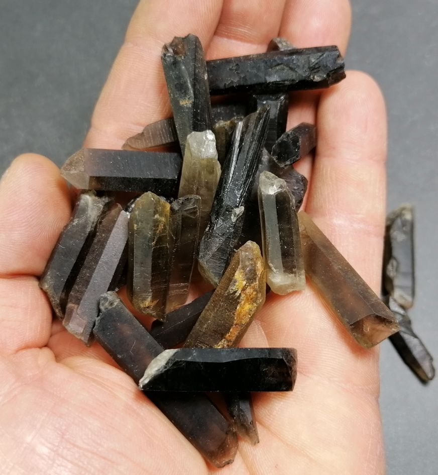 Gridstav/spets i Rökig  Citrin- Naturliga - 50gram påse - 2