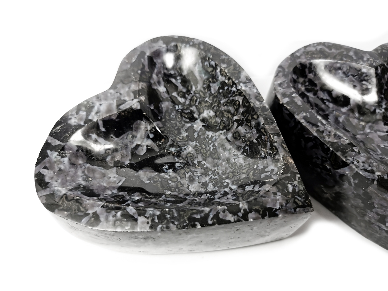 Hjärta Skål av Gabbro "Blizzard Stone"  - 2