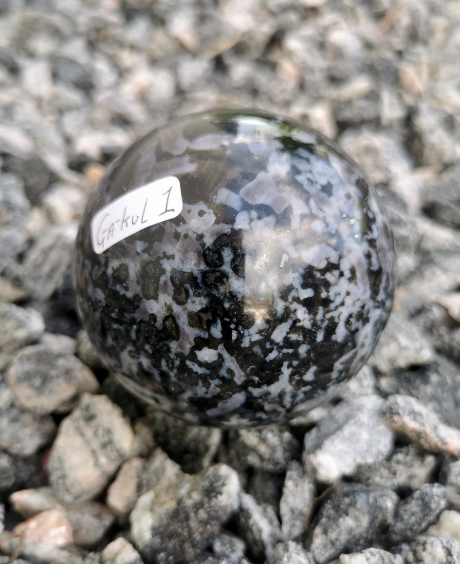 "Blizzard Stone" Kula / Klot - Gabbro