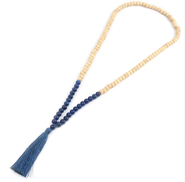 Mala Halsband med Tofs - Träpärlor och Halvädelstenar - 2