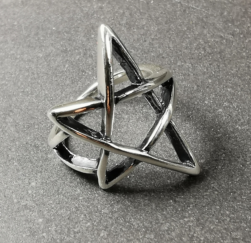 Pentagram Ring i Silver