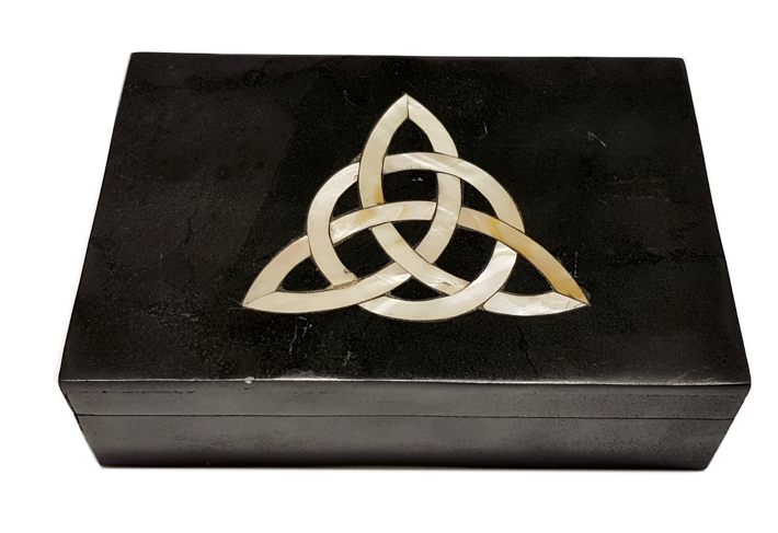 Keltisk Triquetra Skrin i Svart Såpsten