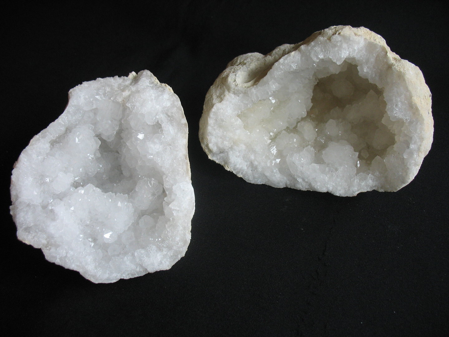 Bergkristall Kvarts Geod - ca 9 -11 cm