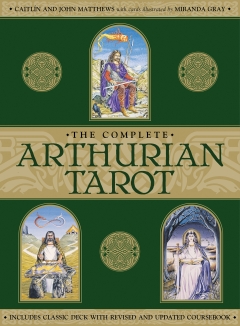 The COMPLETE ARTHURIAN TAROT Includes classic deck with revised and updated coursebook by Caitlin & John Matthews, Boxed Set - Kort med Bok