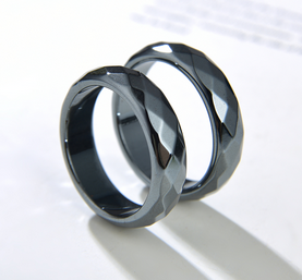 Magnetiska Hematit Ringar  -  fasettslipad  - 3