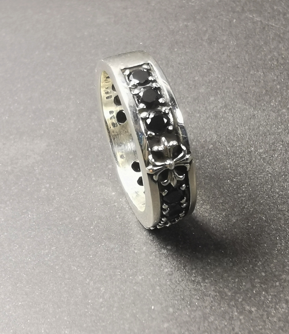 Kors, Markasit och Svart Onyx Silver Ring