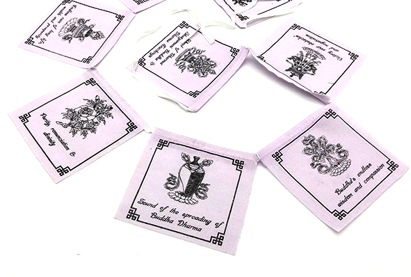 Tibetanska böneflaggor - Tibetan Eight Auspicious Prayer Flags  - 2