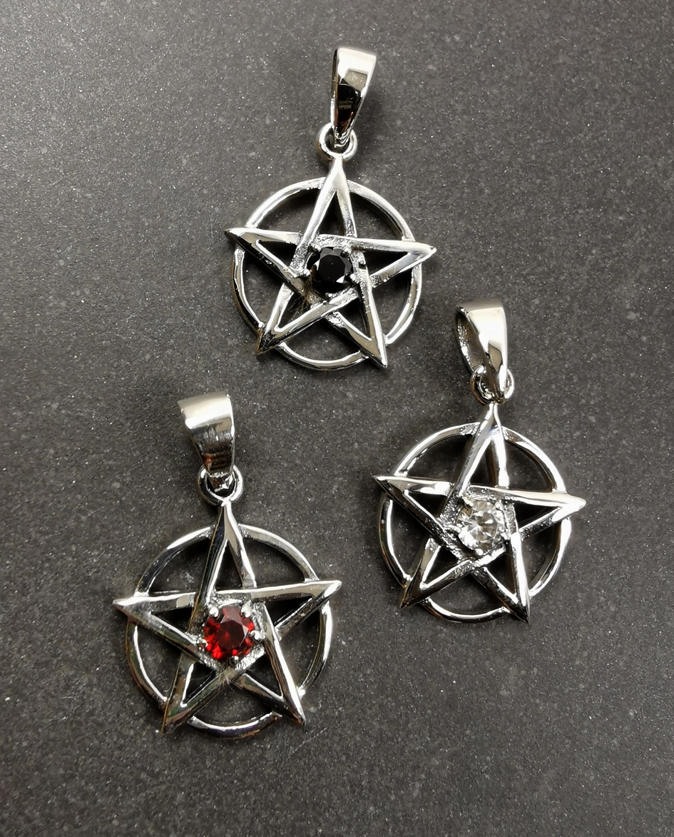 Pentagram med Zirkon Kristaller