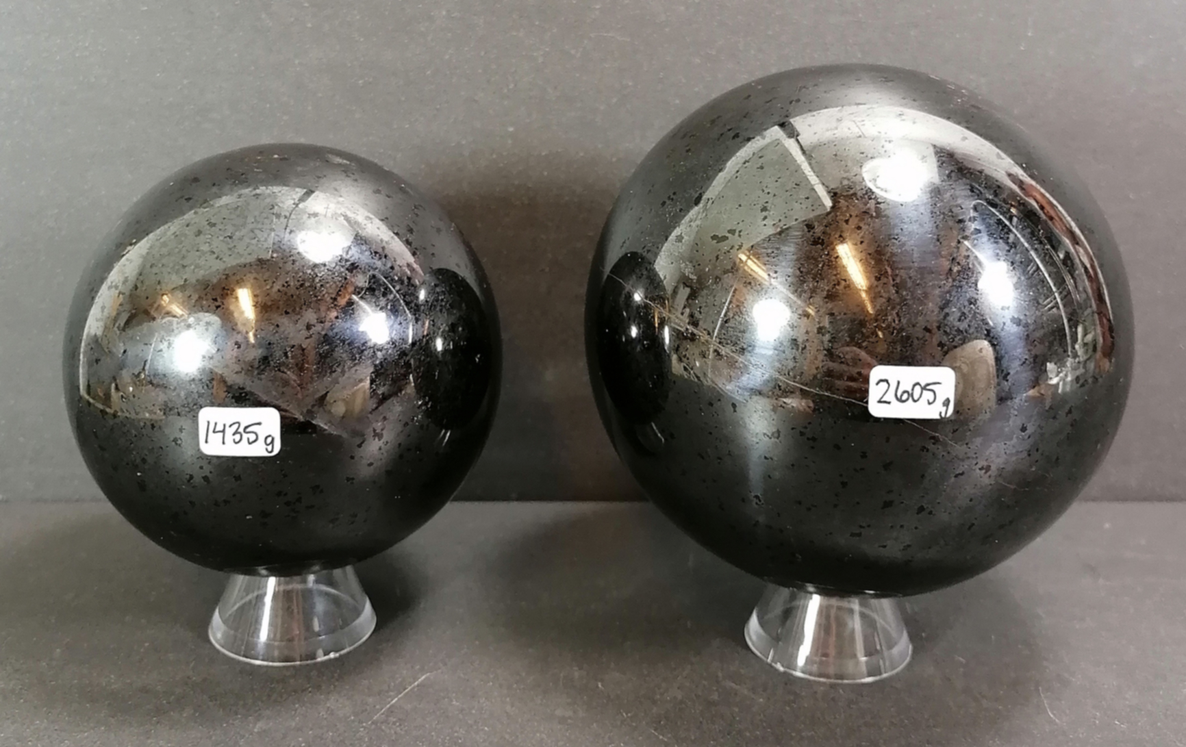 Hematit / Magnetit Klot