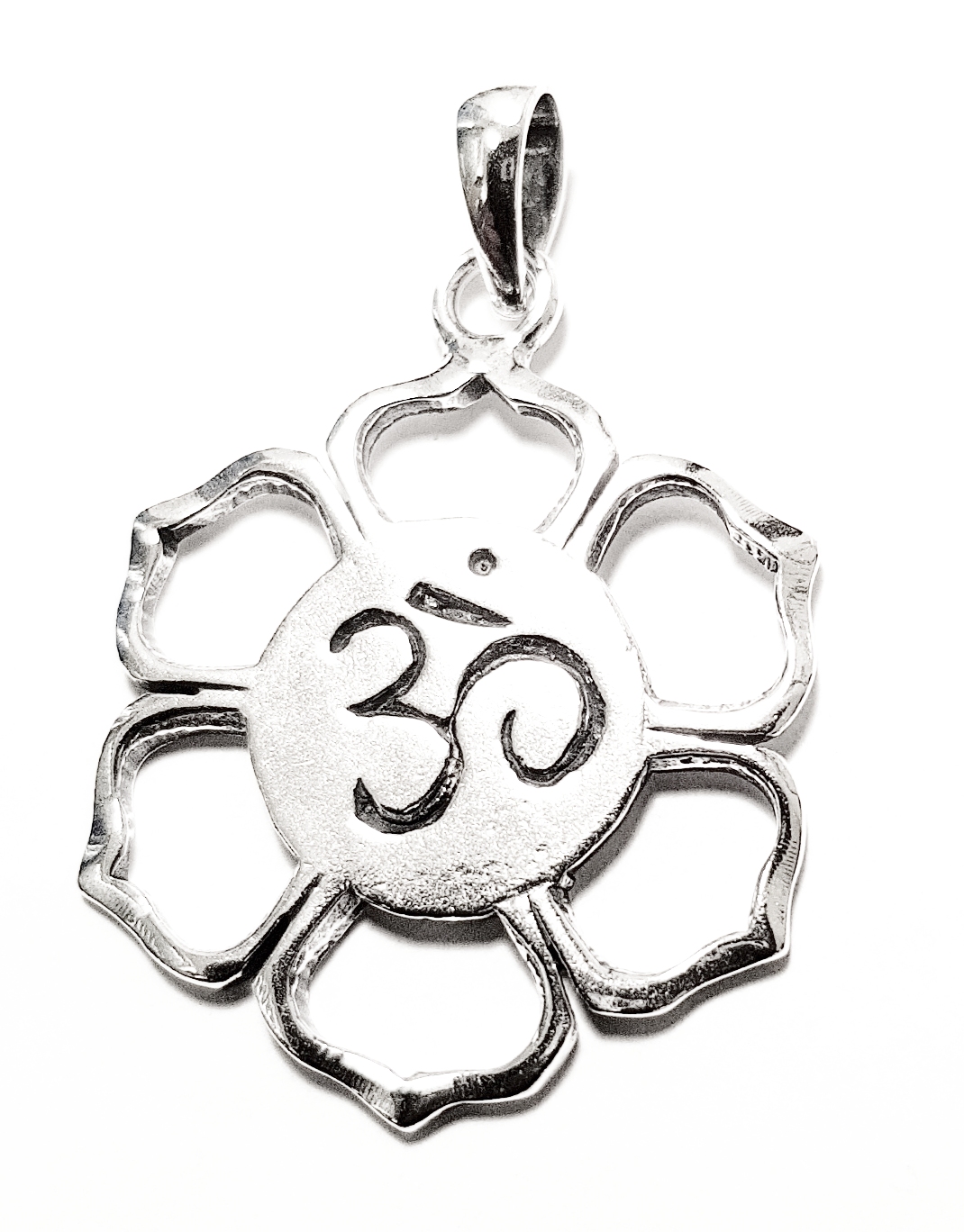 Aum Hänge Lotus  - Open Ring- 36mm