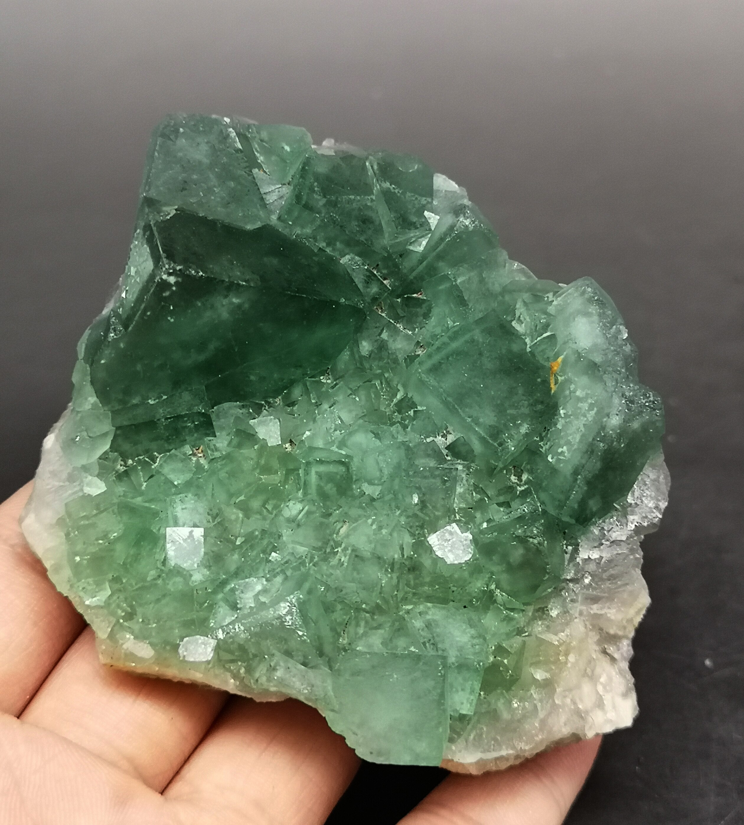 Kubisk Grön Fluorit Kluster  - 2