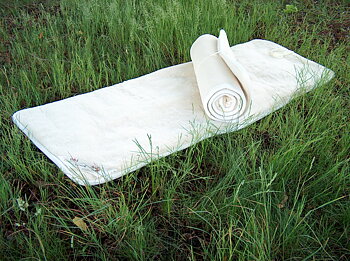 Yogamatta i merinoull -  160x65 cm - Latexbotten - Eko