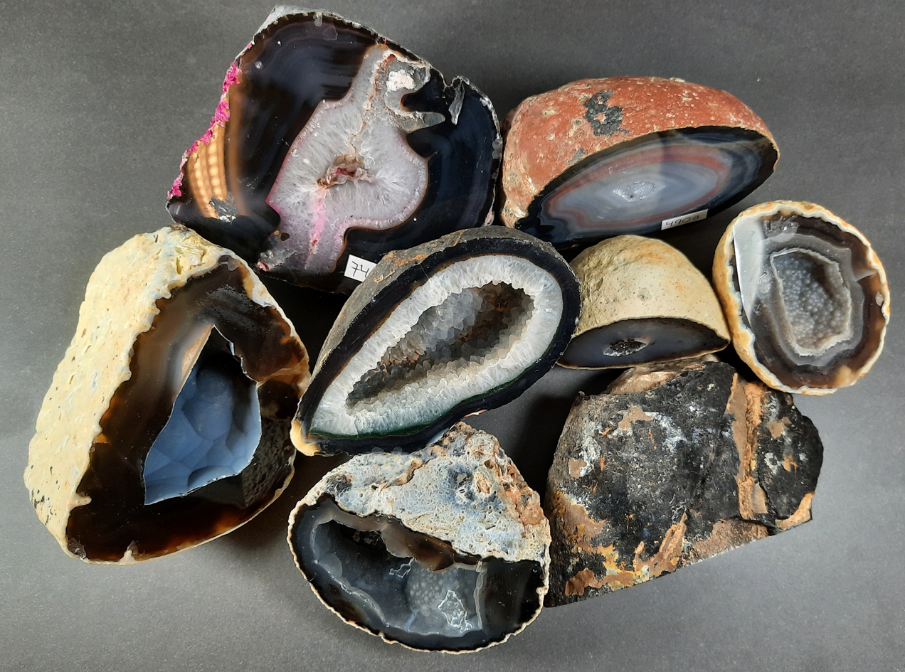 Svart  Agat Geode- Naturlig färg 