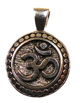 Aum hänge i Silver