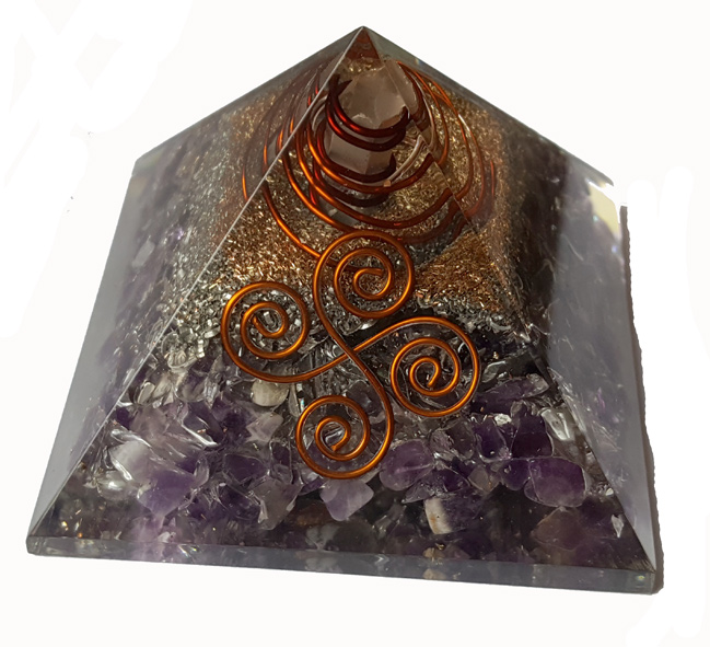 Orgonite Pyramid - Ametist Reiki Poi