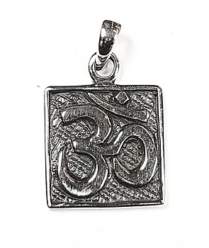 Fykantig Aum i Sterling silver