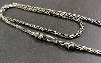3mm Balinese  Halsband i Silver- 50cm 