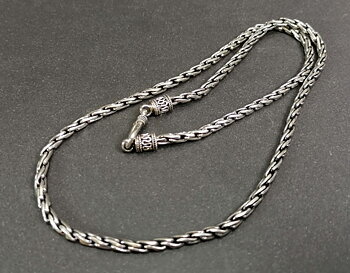 3mm Balinese  Halsband i Silver- 50cm 