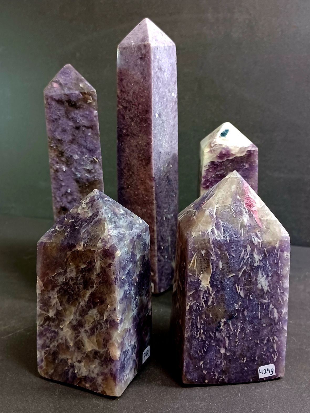 Obelisk Lepidolit