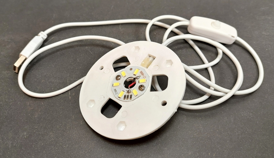 Selenit Lampa  med Led lampa - 8cm - 2
